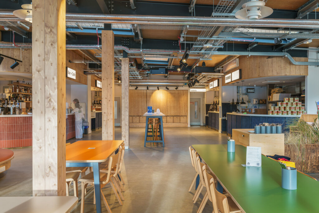 Lost shore surf resort after (1)