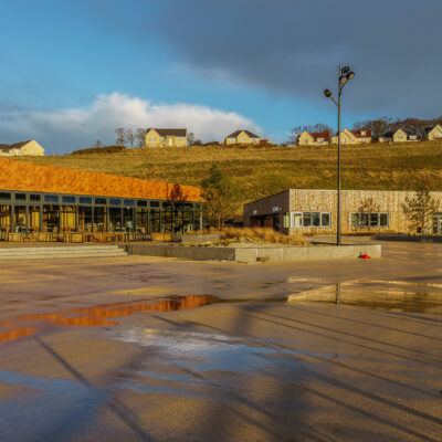 Lost shore surf resort after (5)