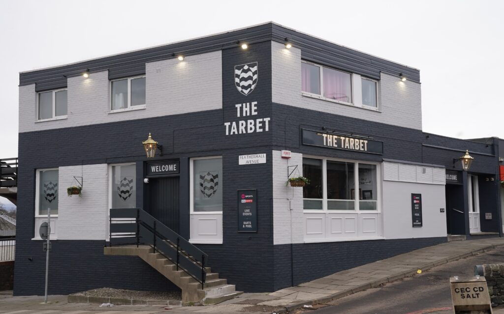 The tarbet (7360) edinburgh 1 sa
